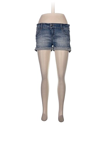 Stradivarius Mini Şort %70 İndirimli.