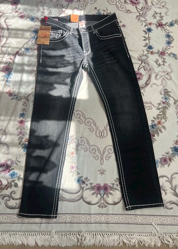 True Religion Siyah Jean 32 34