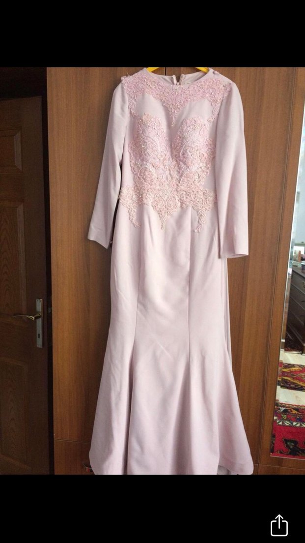 Pembe Uzun Kollu İşlemeli Kadın Abiye Elbise - Görsel 2