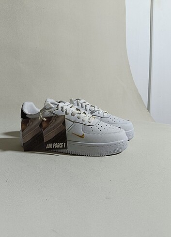 36 Beden Nike Air airforce 1gold