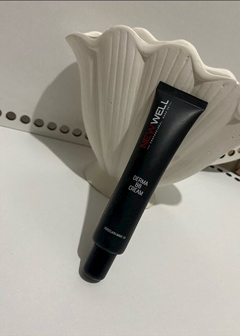 Siyah Ambalajlı Koyu Ten BB Krem - Görsel 2