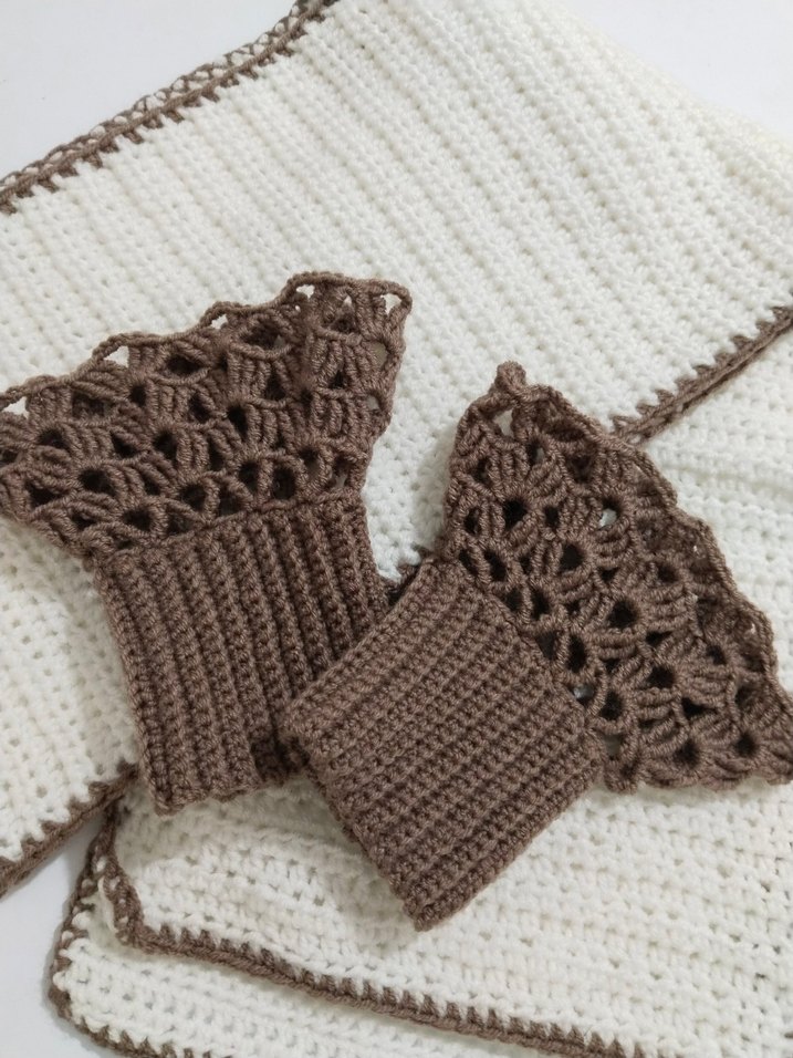 El Yapımı Atkı ve Eldiven Seti | Dantel Detaylı Örgü - Görsel 3