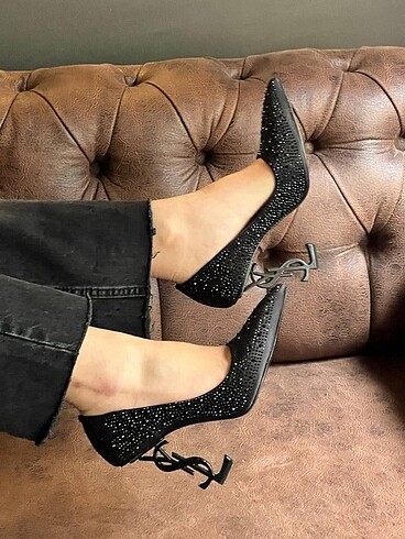Yves Saint Laurent YSL Size : 36-37-38-39-40