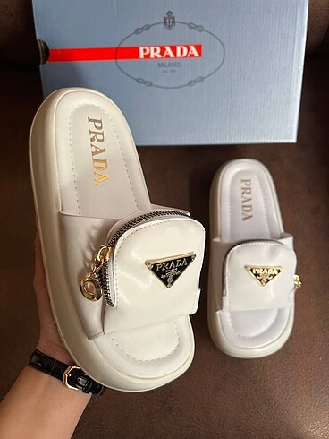 Prada Prada ???????? New Season ????