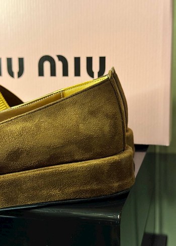 36 Beden çeşitli Renk Miu Miu Taba Süet Tokalı Kadın Loafer