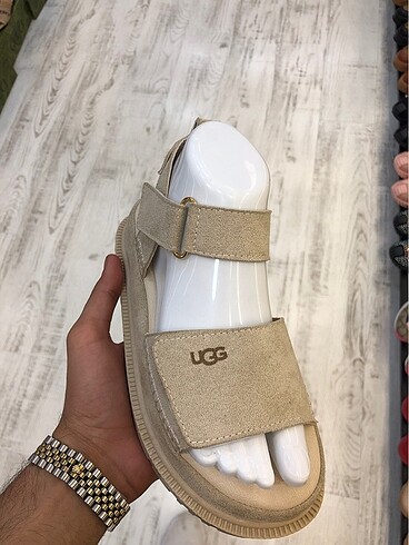 36 Beden ten rengi Renk Ugg bayan sandalet her numara ve renkleri mevcuttur