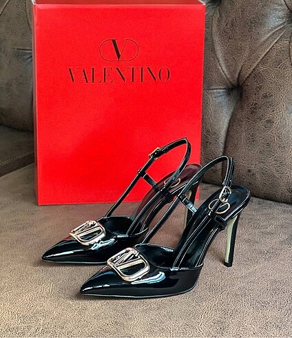 37 Beden çeşitli Renk Valentino ????? Size : 36-37-38-39-40-41