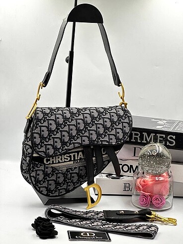  Beden Christian dior saddle bag???