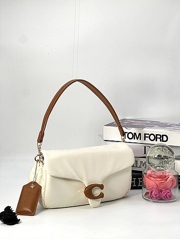 Beden Coach pillow tabby shoulder bag A+Quality??? Ölçüler:??28cm??16
