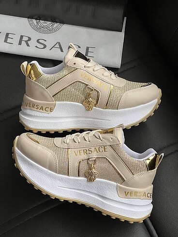 37 Beden çeşitli Renk Versace36-37-38-39-40