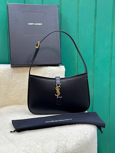 YSL - Yves Saint Laurent