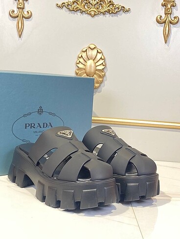 Prada 36,37,38,39,40 Hakiki Deri