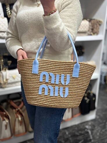 MIU MIU woven strav hand bag!??? Ölçüler:??43cm??21cm?