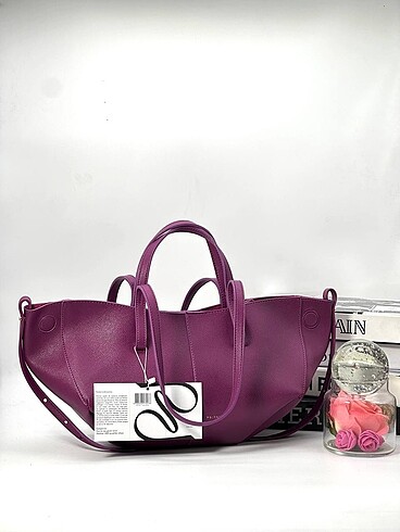 Polene CYME edition textured small shoulder bag ??? Ölçüler: ??