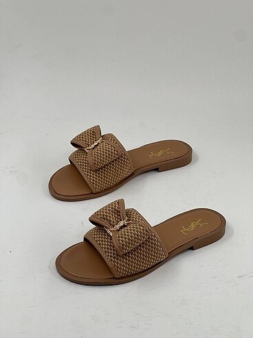 37 Beden Yves Saint Laurent YSL? Summer Walk?