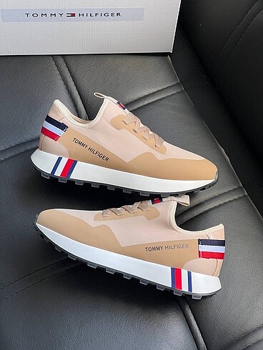 37 Beden çeşitli Renk Tommy Hilfiger: 36-37-38-39-40