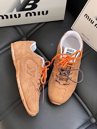 New Balance New Balance Miu Miu : 36-37-38-39-40