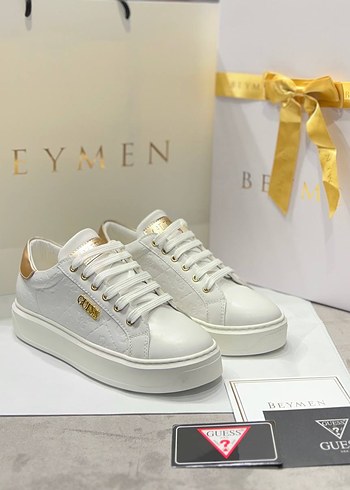 37 Beden beyaz Renk Beymen Beyaz Yılan Desenli Stiletto Topuklu Sneaker