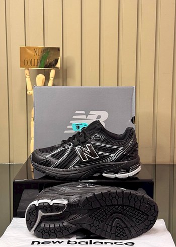 New Balance New Balance Siyah Erkek Spor Ayakkabı