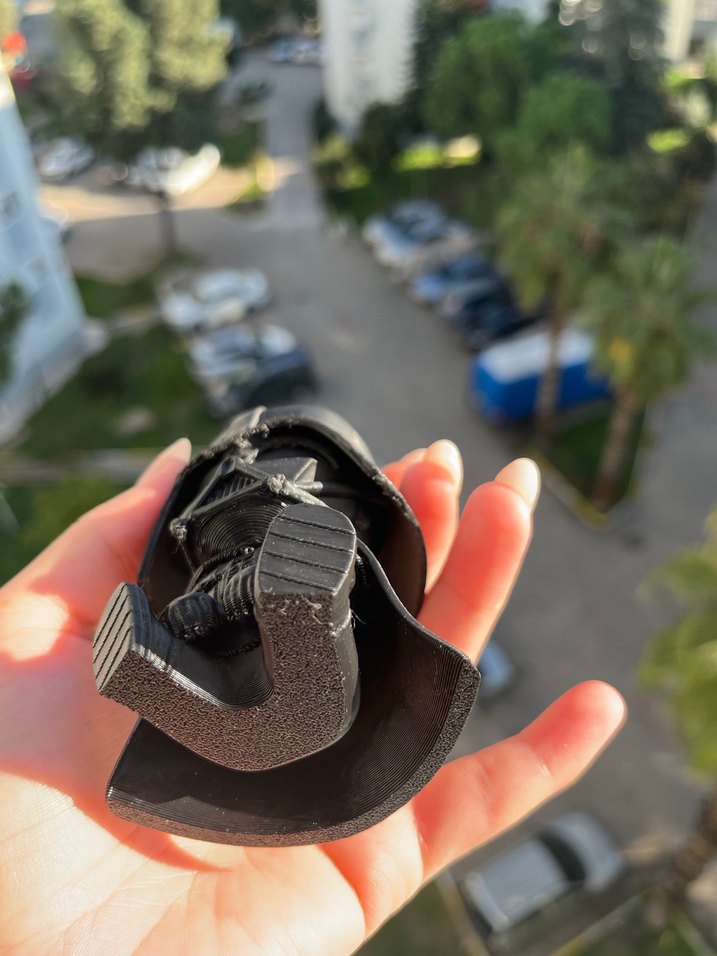 Küçük Siyah Star Wars Darth Vedar Figürü - Görsel 2