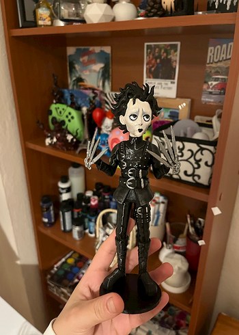 Edward Scissorhands Makas Eller Figürü - Görsel 5