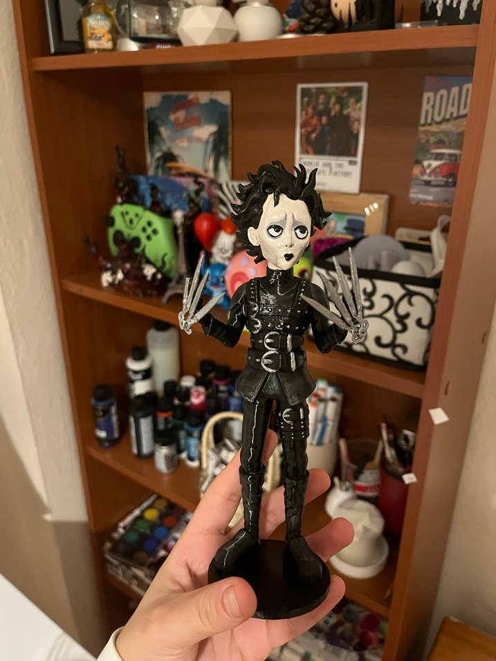 Edward Scissorhands Makas Eller Figürü - Görsel 5