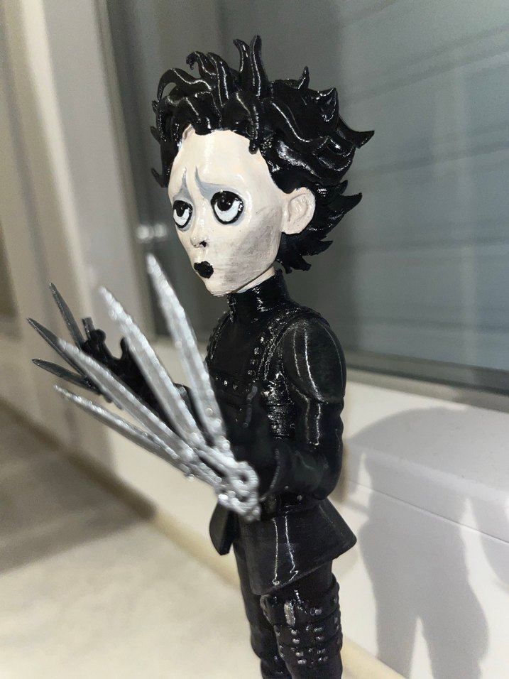 Edward Scissorhands Makas Eller Figürü - Görsel 4