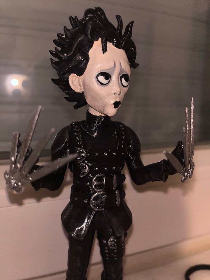 Edward Scissorhands Makas Eller Figürü - Görsel 3