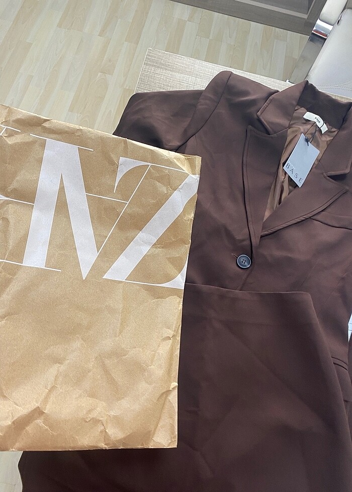 İkili Takım Ceket Etek - Görsel 3