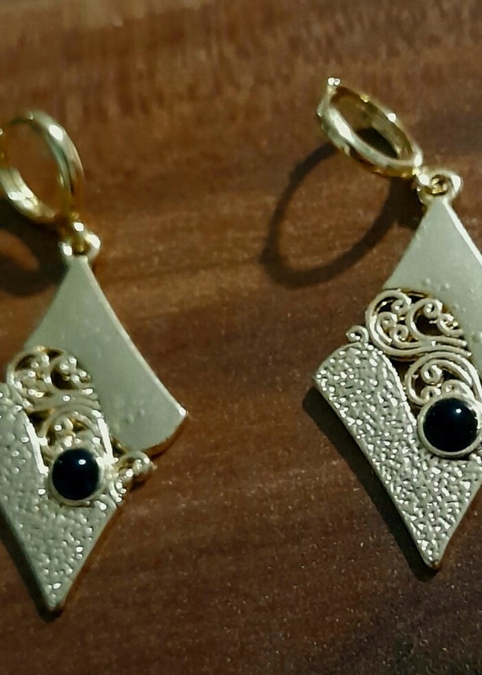 İmitasyon bileklik ve küpe - Görsel 2