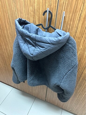 m Beden Pull&bear mont