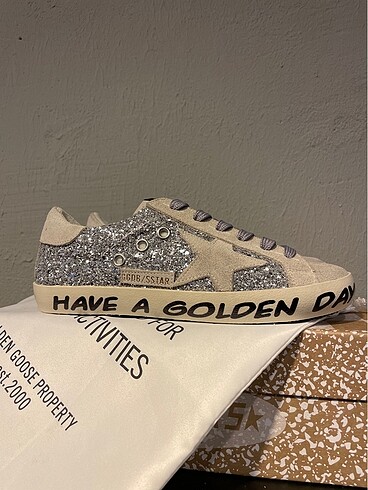 Golden Goose Deluxe GOLDEN GOOSE SUPERSTAR