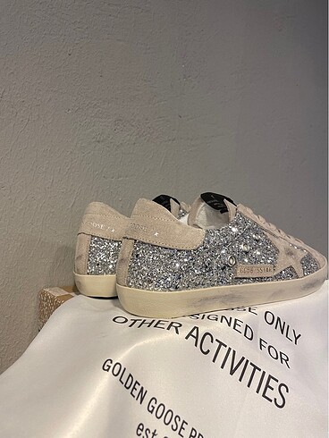 37 Beden çeşitli Renk GOLDEN GOOSE SUPERSTAR