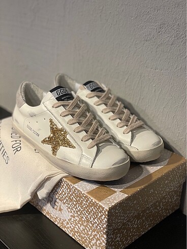 37 Beden GOLDEN GOOSE SUPERSTAR