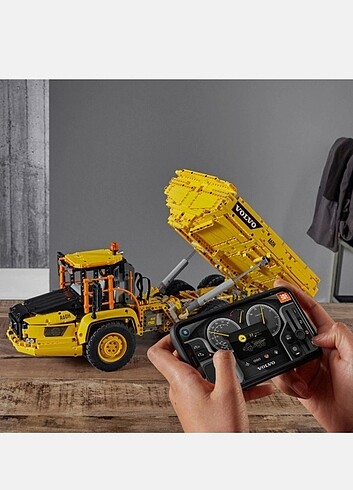 Beden Renk LEGO 42114 TECHNİC 6X6 MASAFLI KAMYON
