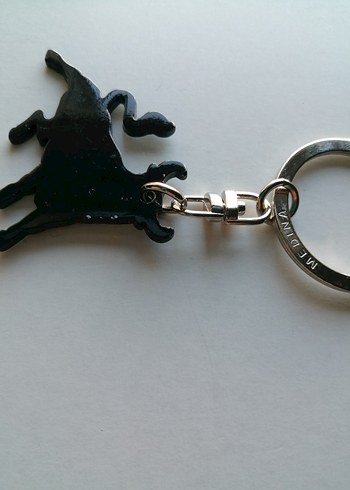 Tokalı Siyah Boğa Figürlü Anahtarlık - Görsel 4