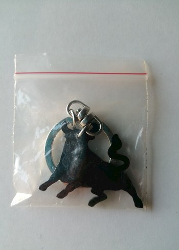 Tokalı Siyah Boğa Figürlü Anahtarlık - Görsel 5