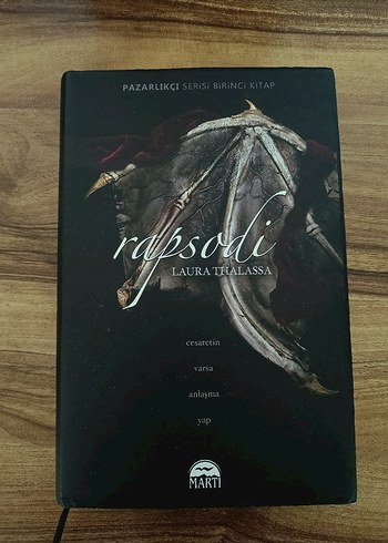 Rapsodi - Laura Thalassa