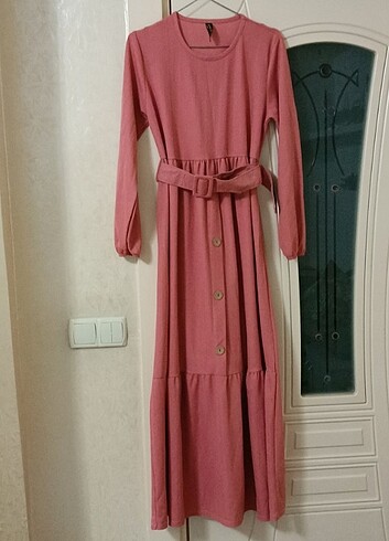 Pembe tesettür elbise