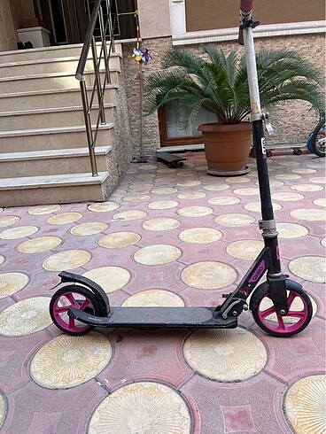 Decathlon scooter