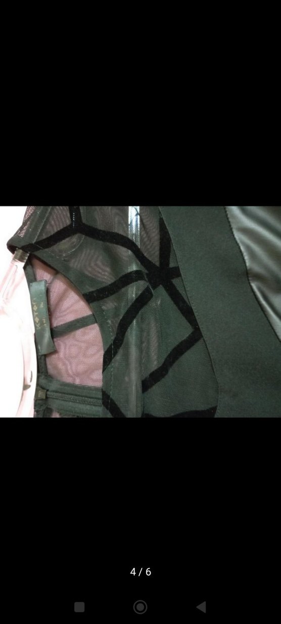 Siyah V Yaka Gotik Midi Elbise - Görsel 4