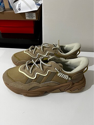 Adidas ozweego