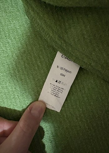 Yeşil Uzun Kollu Düğmeli Ceket - Görsel 2