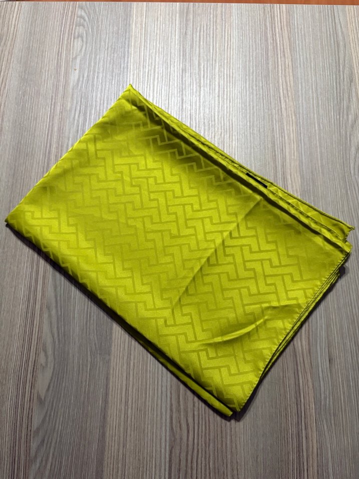 Yağ Yeşili Renk Kadın Şal - Görsel 2