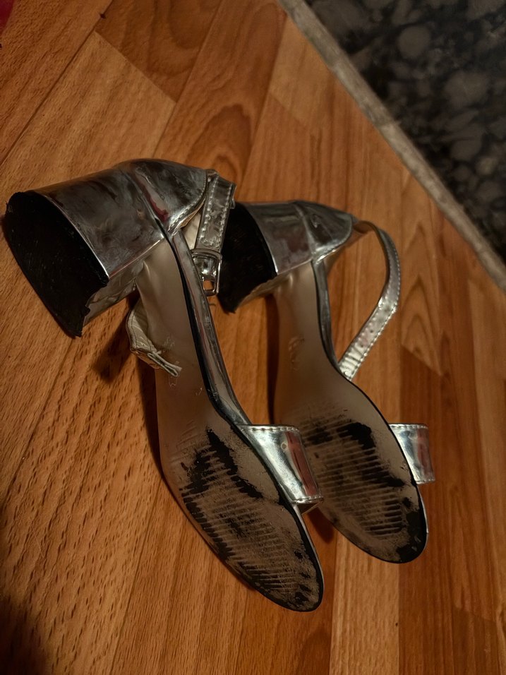 Metalik Topuklu Kadın Ayakkabı - Görsel 4