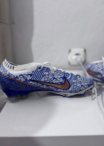 Seramik Baskılı Bağcıklı Erkek Futbol Ayakkabısı - Görsel 6