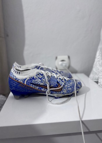 Seramik Baskılı Bağcıklı Erkek Futbol Ayakkabısı - Görsel 3