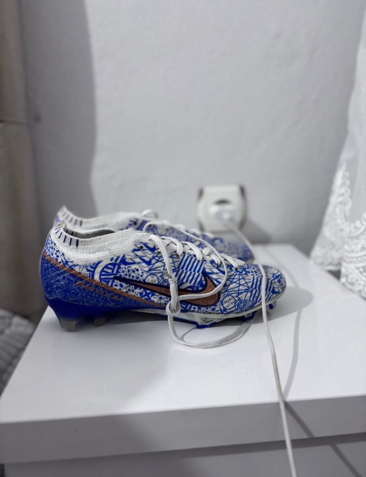 Seramik Baskılı Bağcıklı Erkek Futbol Ayakkabısı - Görsel 3