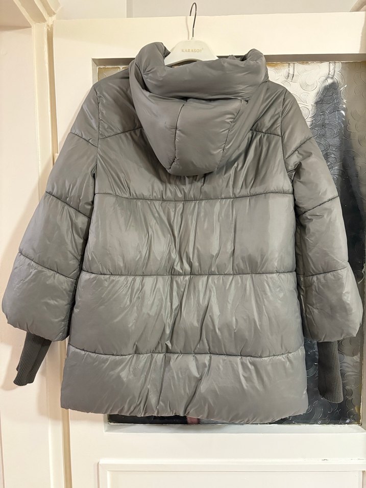 Gri Yüksek Yakalı Kadın Kışlık Mont - Görsel 3