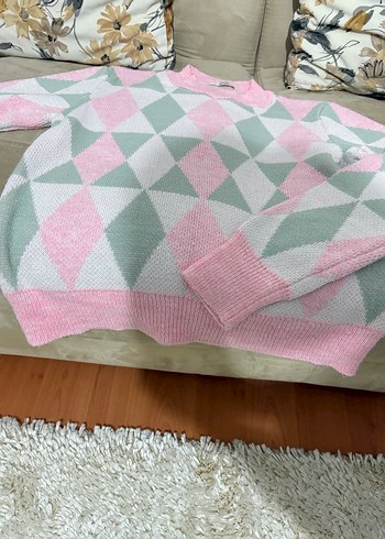 Pembe ve Gri Argyle Desenli Örgü Kadın Kazak - Görsel 2